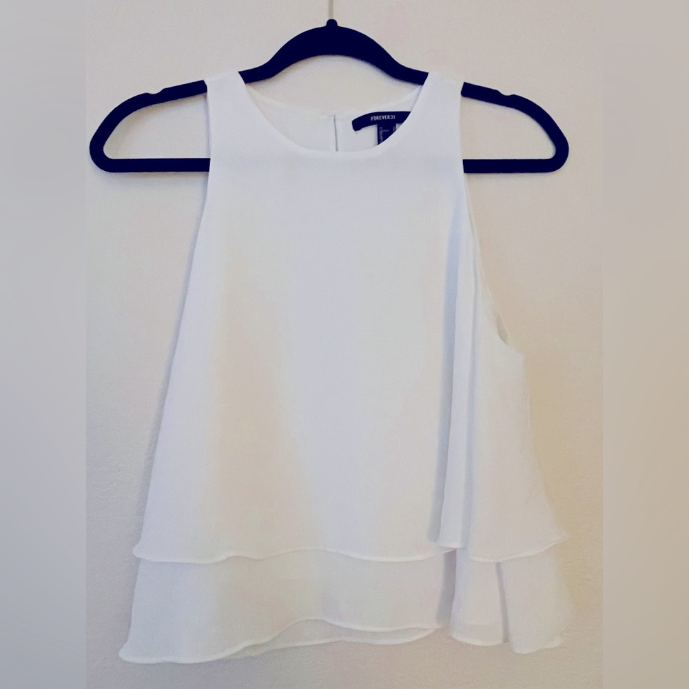 Elegant White Sleeveless Top